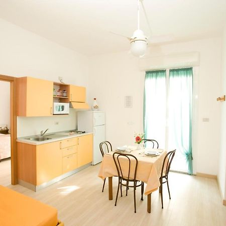 Residence Andrea Doria Cervia Extérieur photo