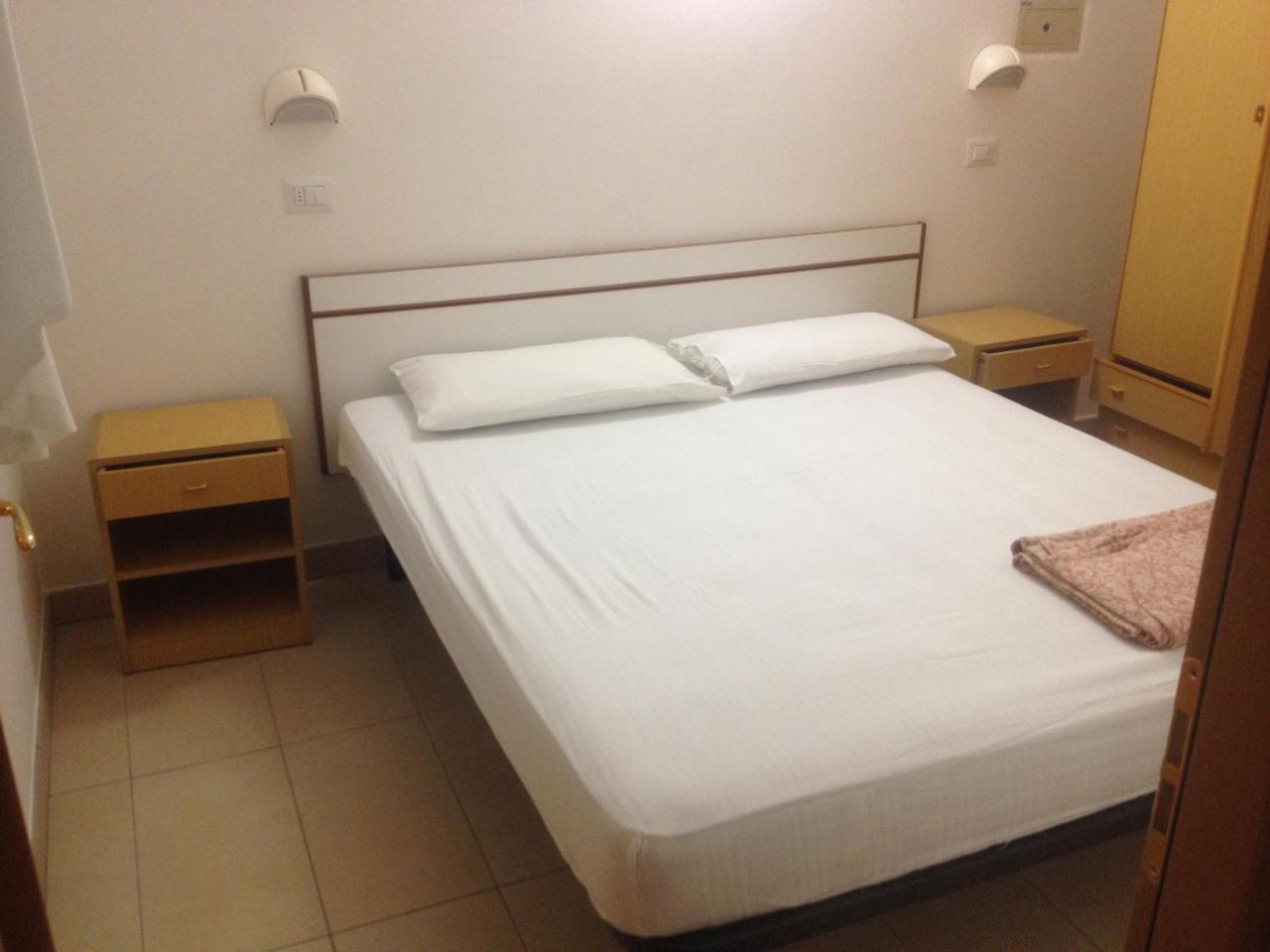 Residence Andrea Doria Cervia Extérieur photo